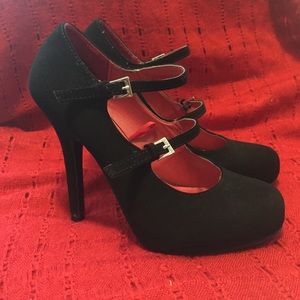 Black strap heels